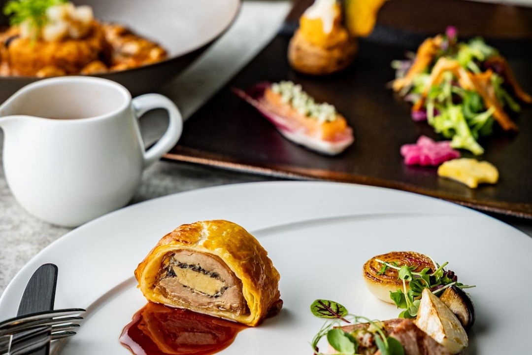 【9/2~12/1 ランチ】AC Kitchen プリフィックスコース 選べるメインなど全4品(ACホテル・バイ・マリオット東京銀座)