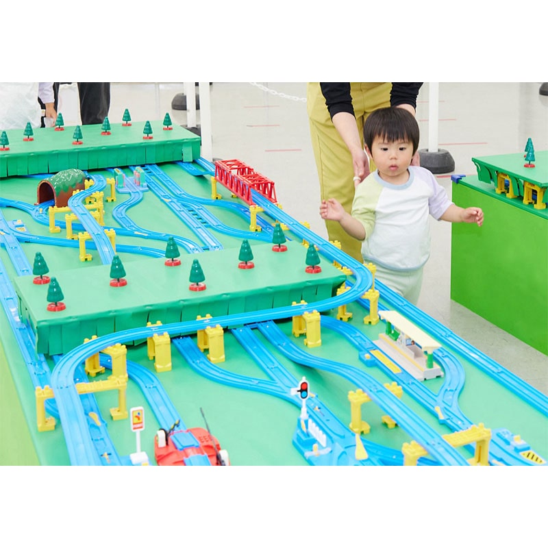 東武百貨店池袋店で開催 「トミカ・プラレールわくわくパーク」 【プラレールあみだくじ】 8/15(土) 14:45