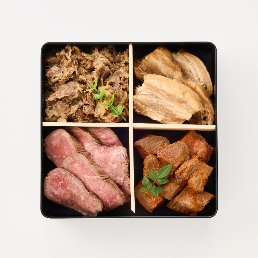 【お歳暮】 Meet Brother's presents 紅白肉合戦!肉三昧重【二段重】 (株式会社ヤマ日) 冬の味コレ!