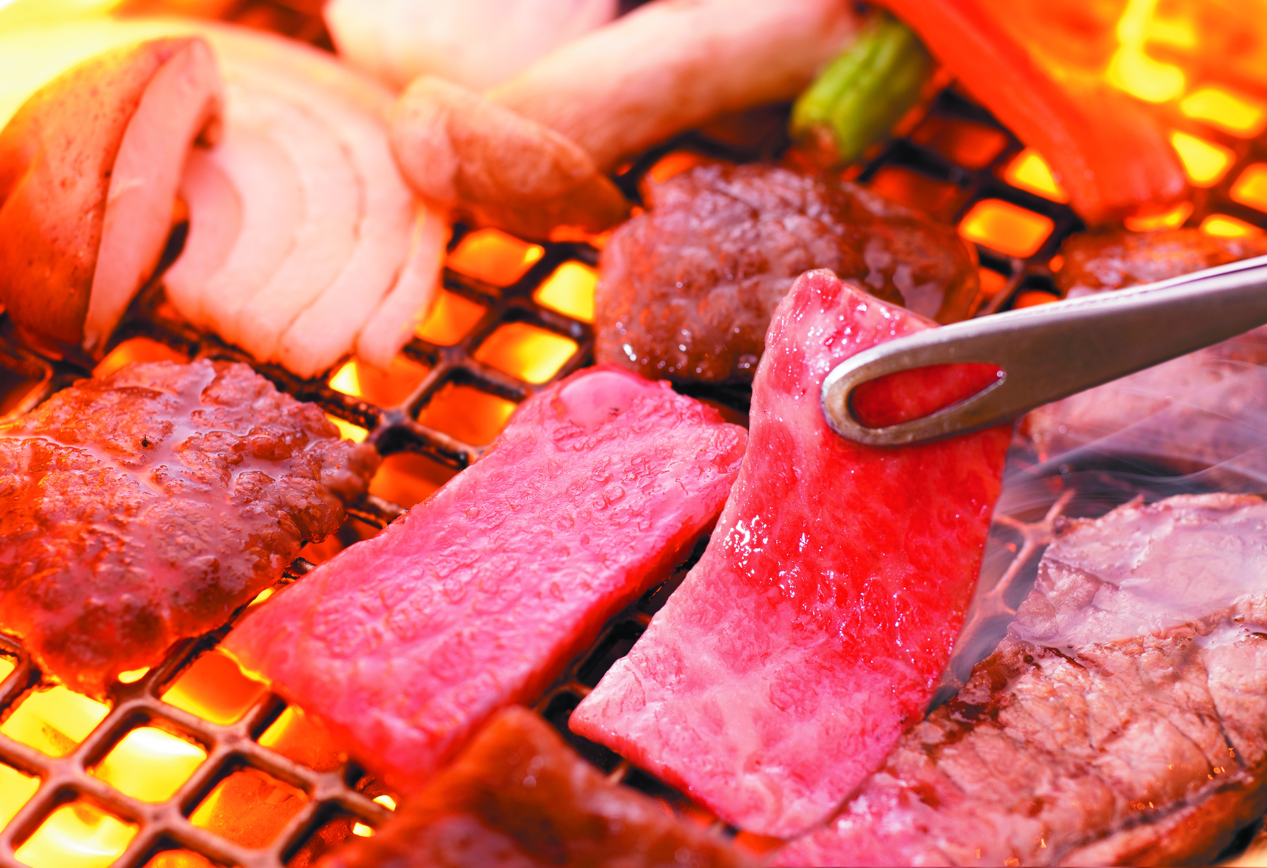 【お中元】山形 創業大正12年 「米沢牛黄木」 米沢牛焼肉用