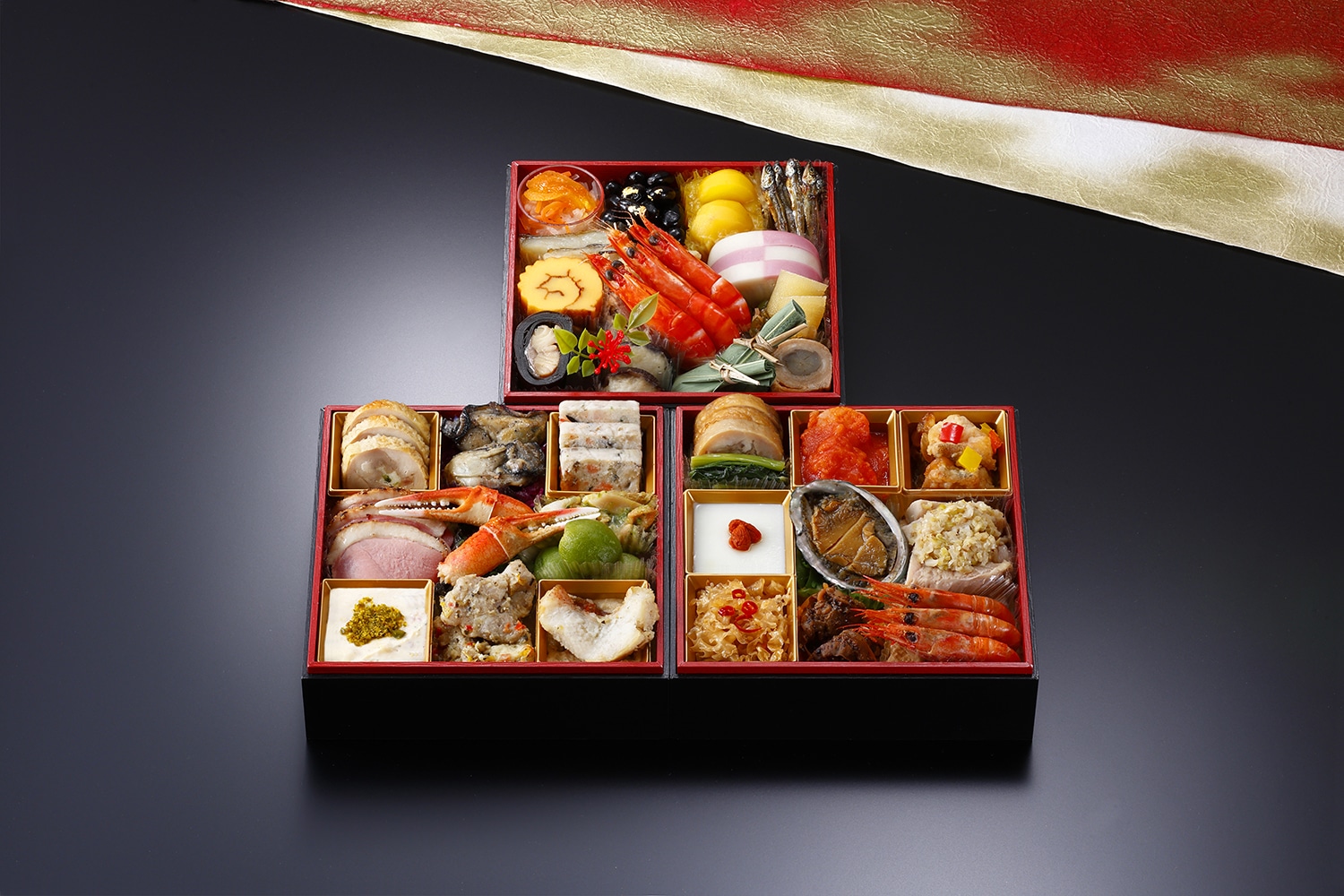 【おせち】ホテルオークラ 和洋中おせち三段重【冷凍】(送料込)
