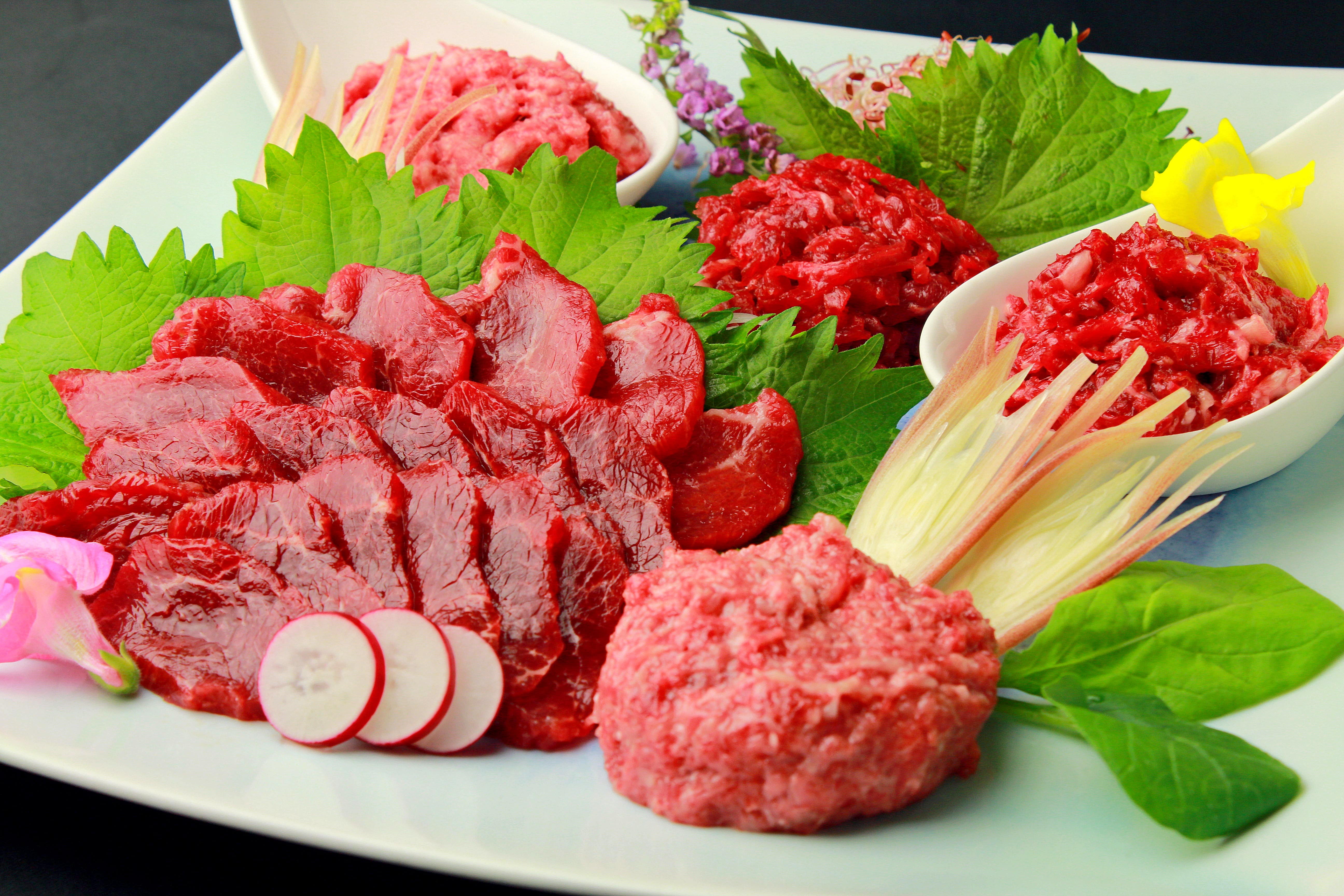【お歳暮】鮮馬刺しバラエティ3種セット (千興ファーム) 冬の味コレ!