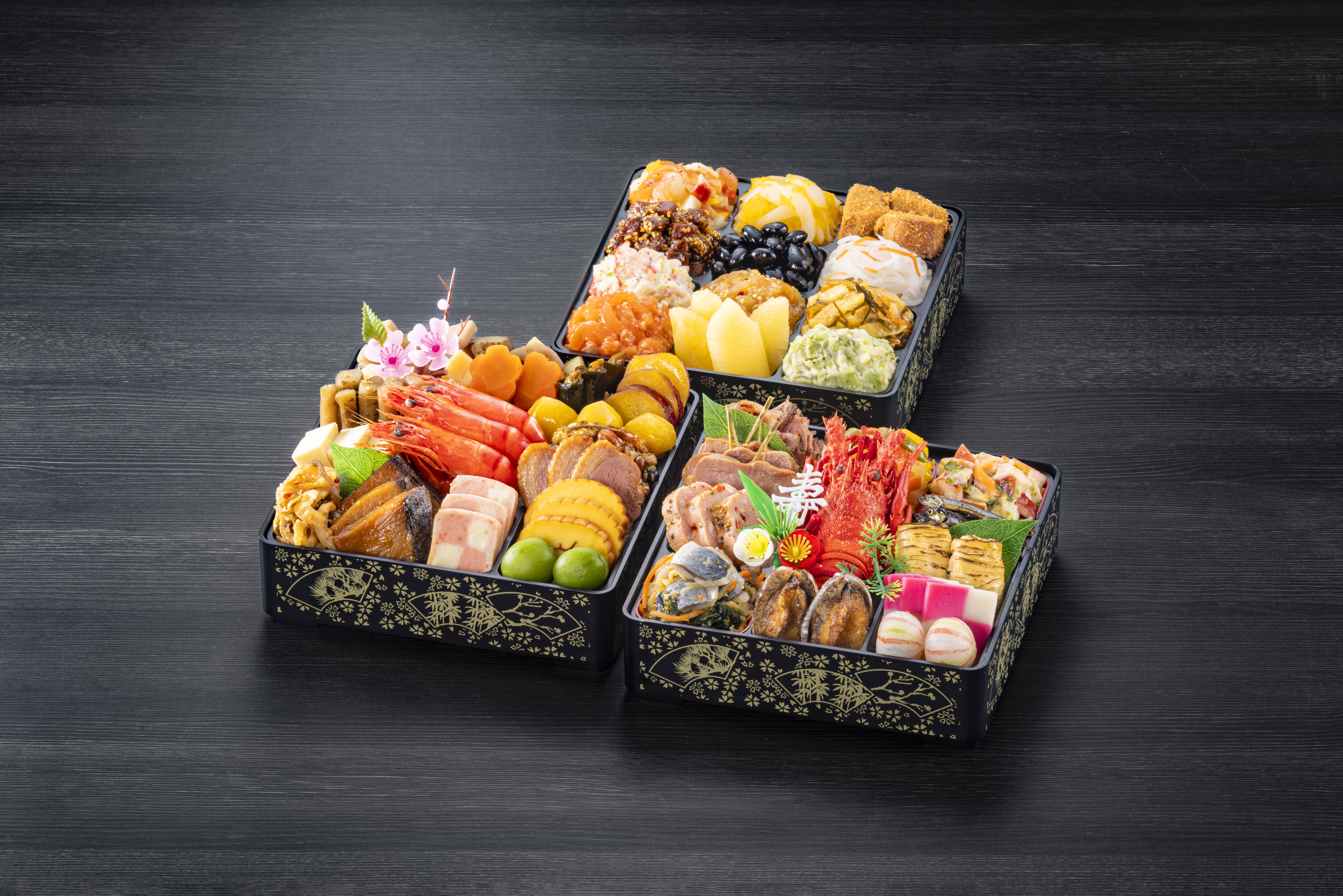【おせち】玉清 生おせち「曙」三段重(送料込)
