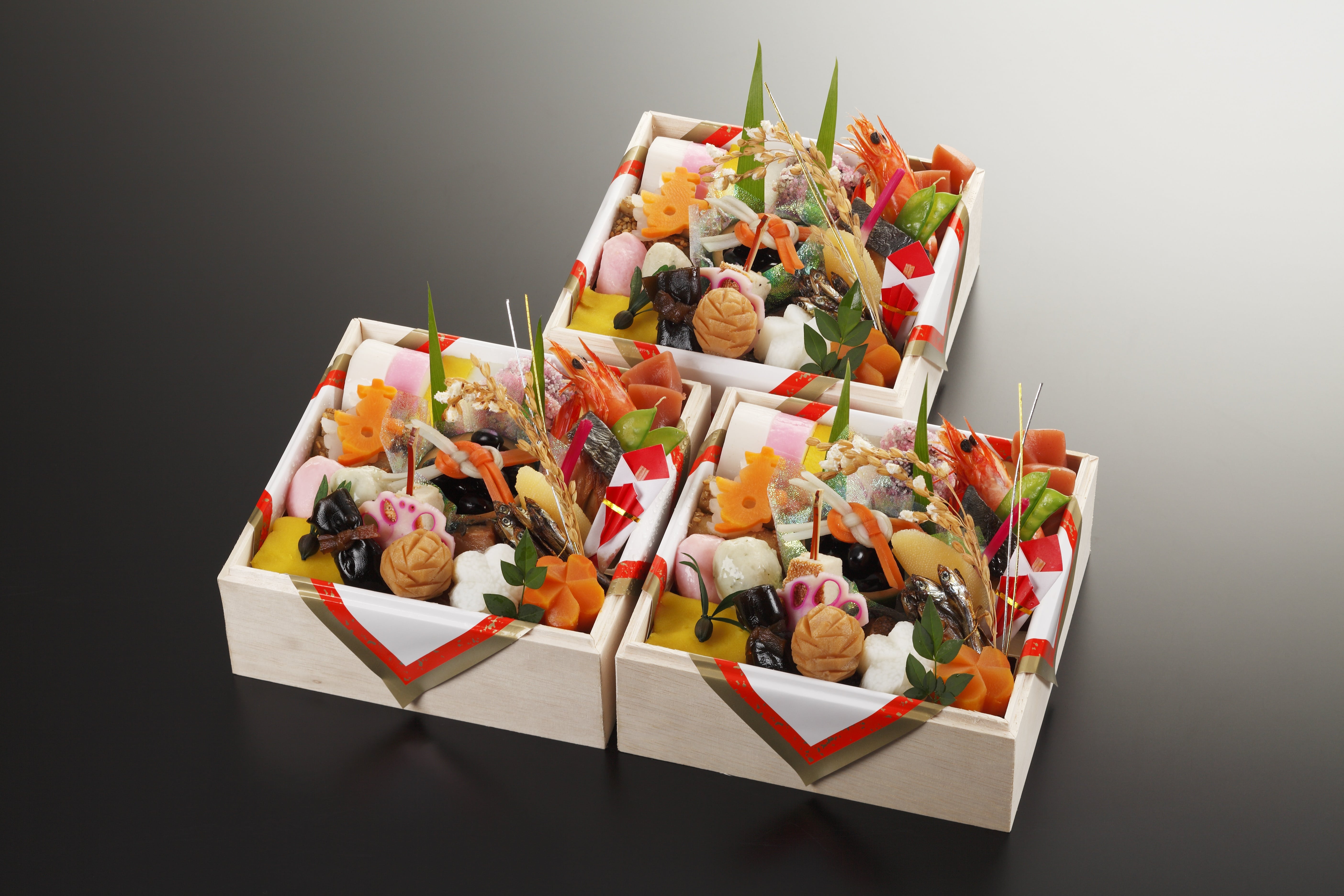 【おせち】京料理濱登久 個食三段(送料込)