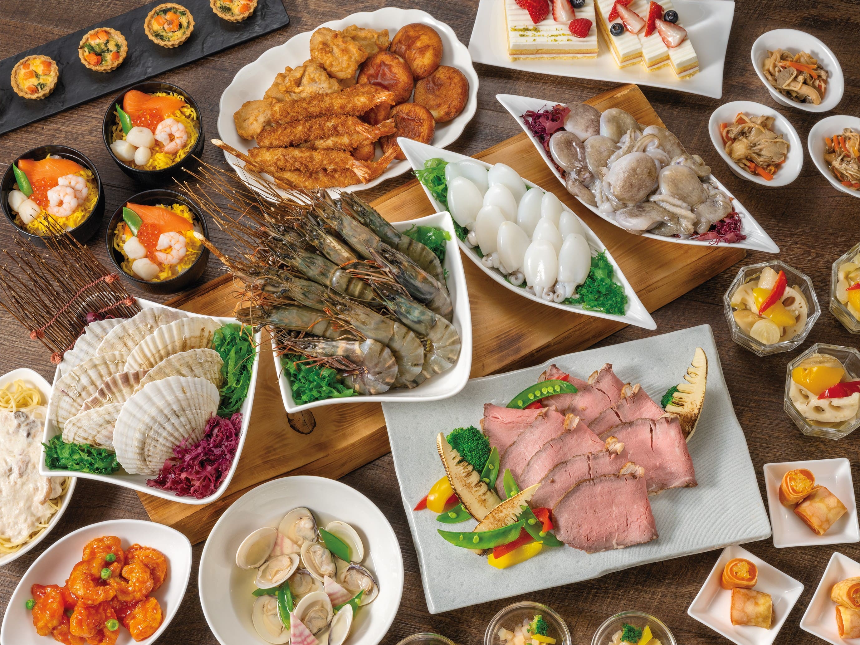 【ゴールデンウィーク限定|5/3~5/5】Special Buffet (ランチ/ディナー) ~ローストビーフ&海鮮焼き~ | カフェレストラン オアシス