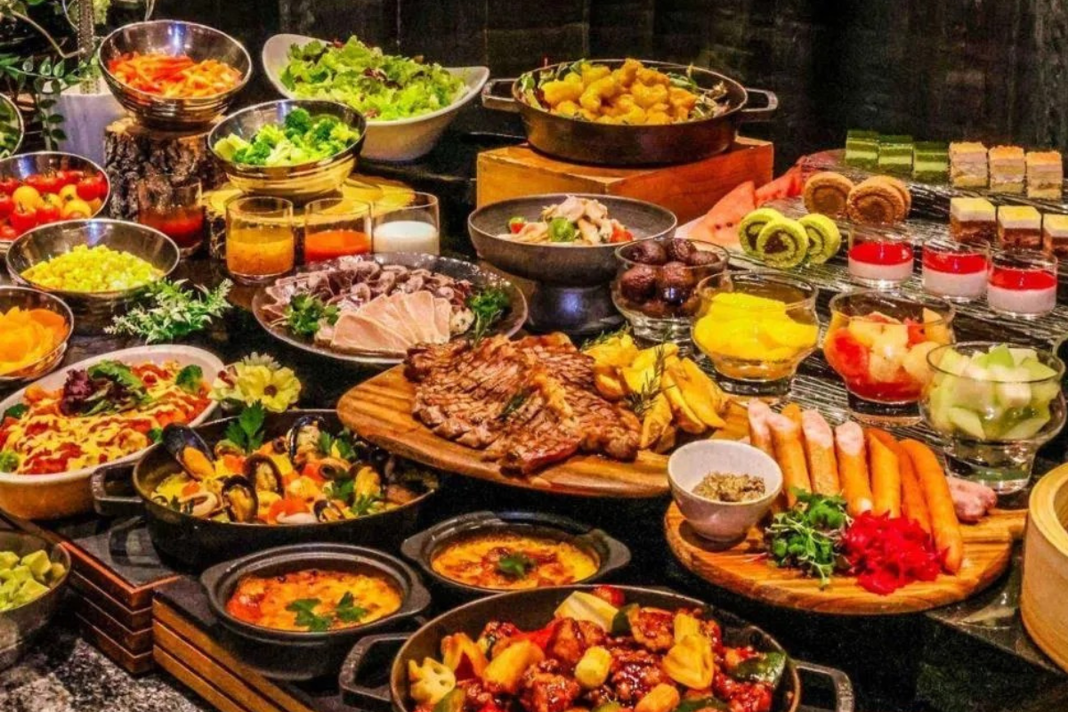 【7/26～8/30限定│時間無制限ランチビュッフェ】RISTASIX　Lunch Summer Buffet（コートヤード・マリオット銀座東武ホテル）