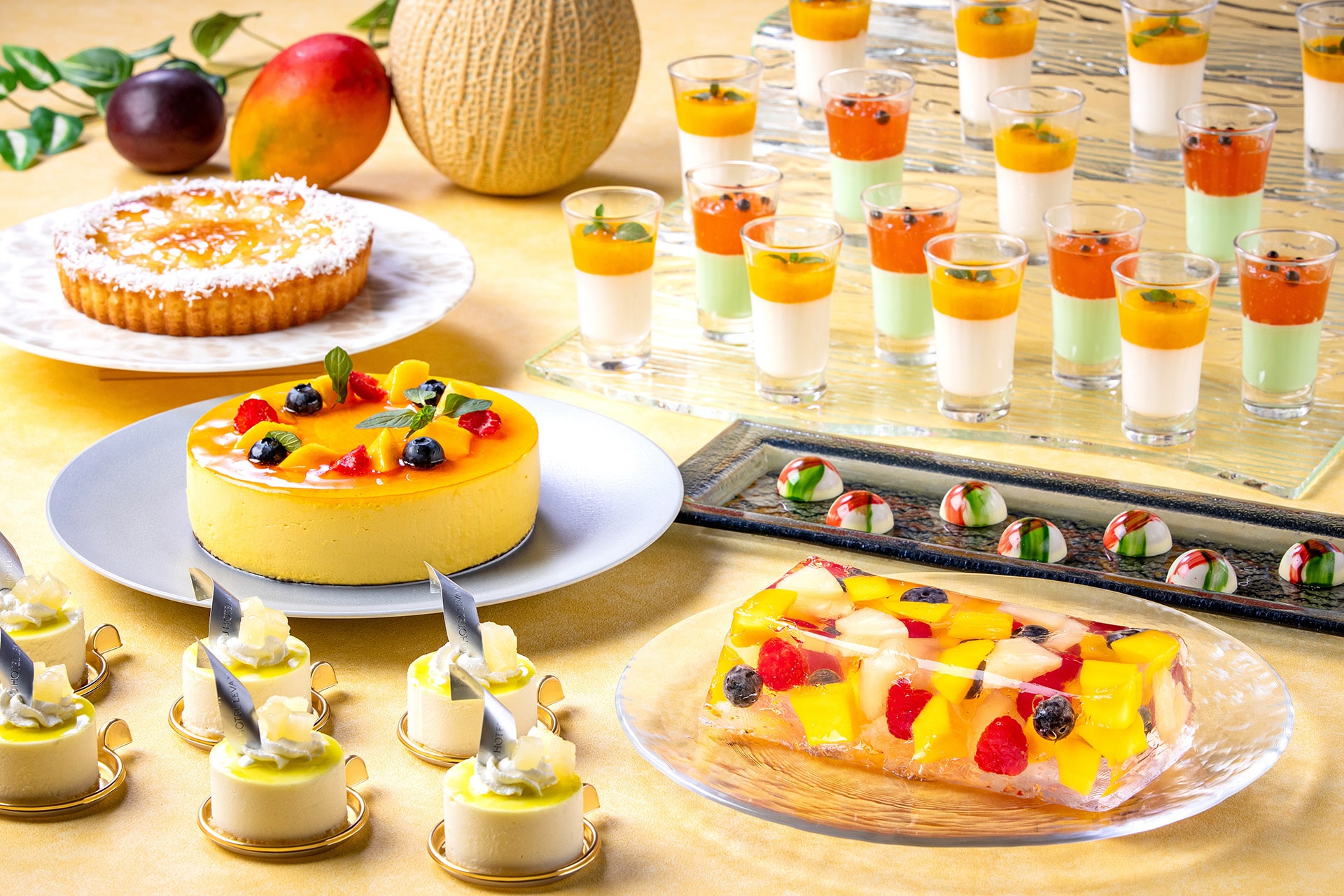 【2F ヴェルデュール　7/28～7/31】トロピカルデザートビュッフェ　ソフトドリンクバー付　  通常3,900円が3,600円！