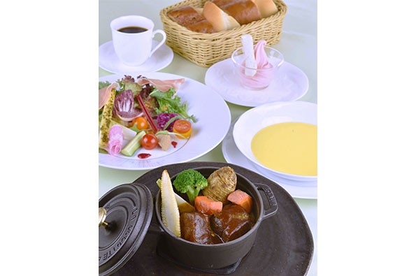 【中禅寺金谷ホテル】特製ビーフシチューランチ