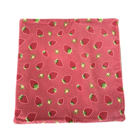 モケットクッションカバーいちご王国（ピンク）