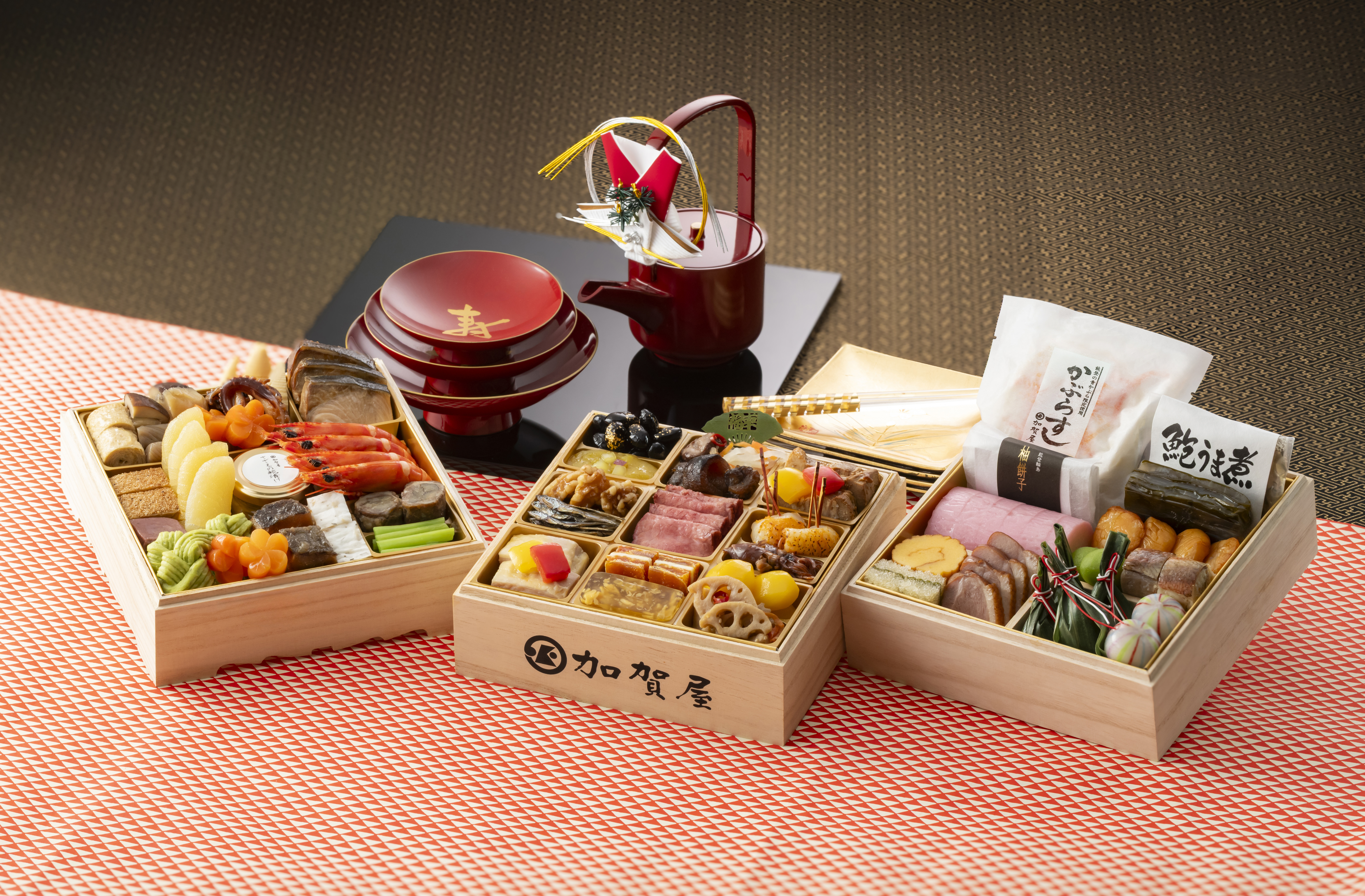[おせち] 加賀屋おせち 和風三段重 きらめき 【加賀屋】