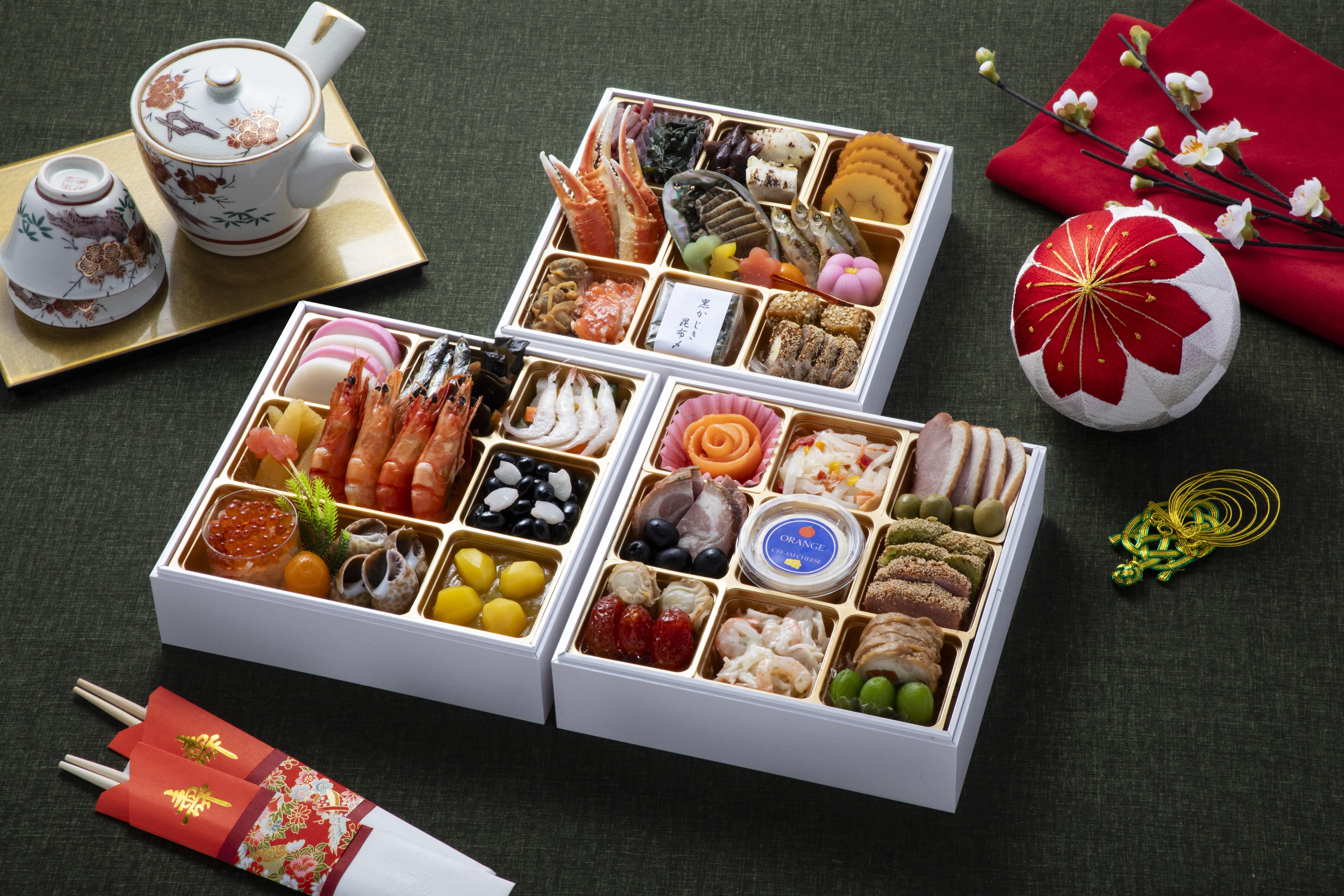 [おせち] 和洋北陸海鮮おせち三段重 宝春 【北陸のおせち】