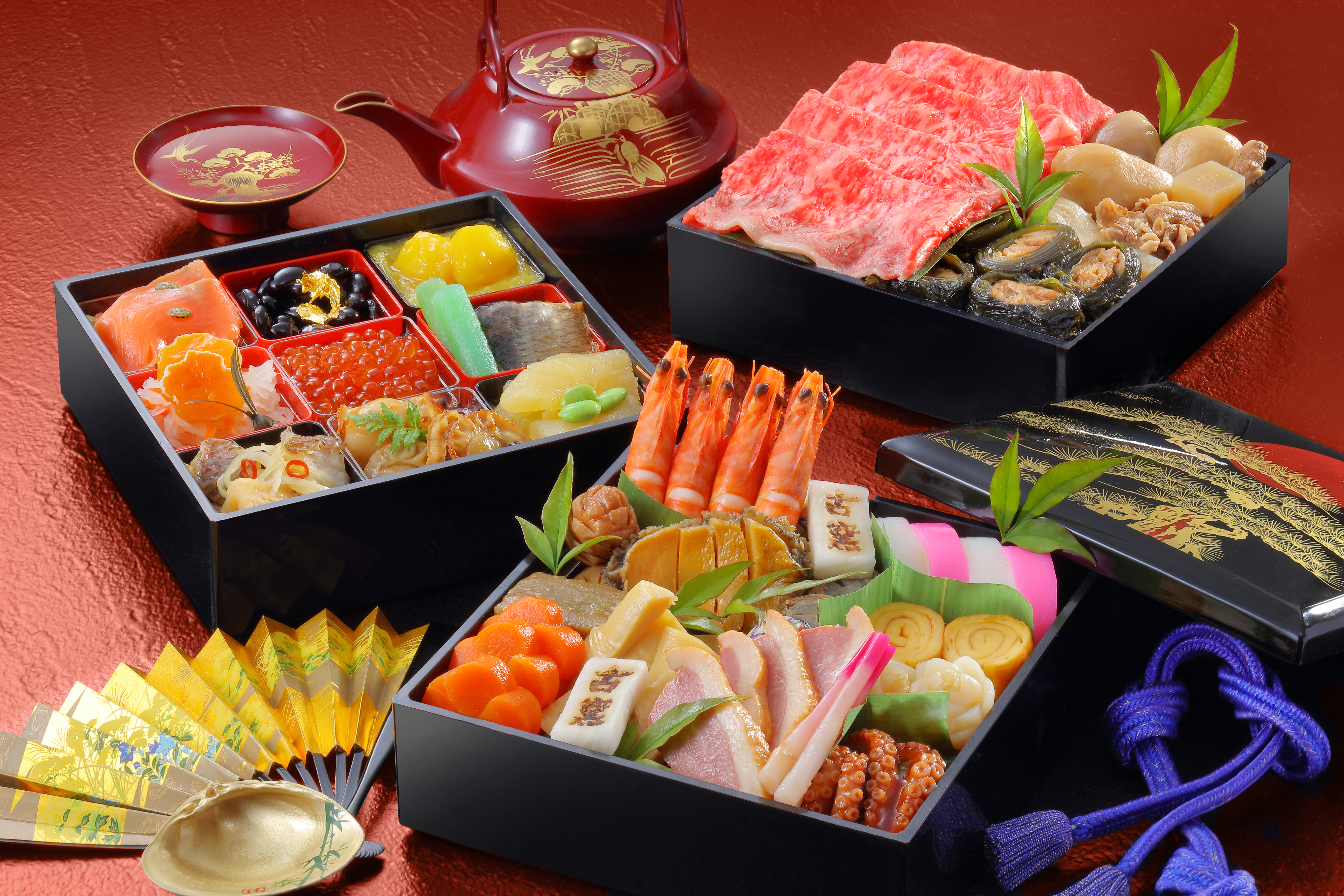 [おせち] プレミアムおせち三段重 【日本の宿 古窯】