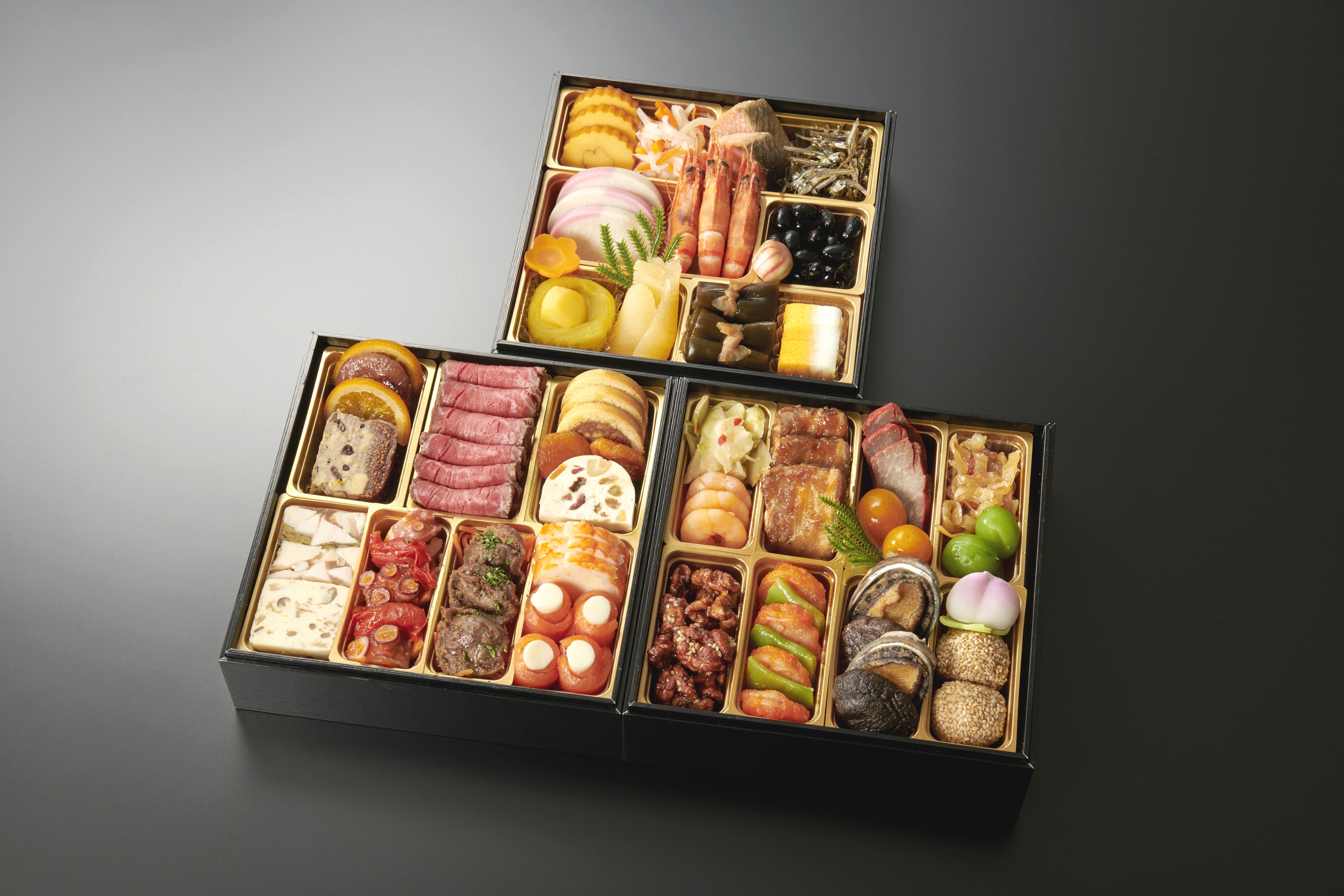 [おせち] 和洋中三段重 【ニューオータニイン東京】