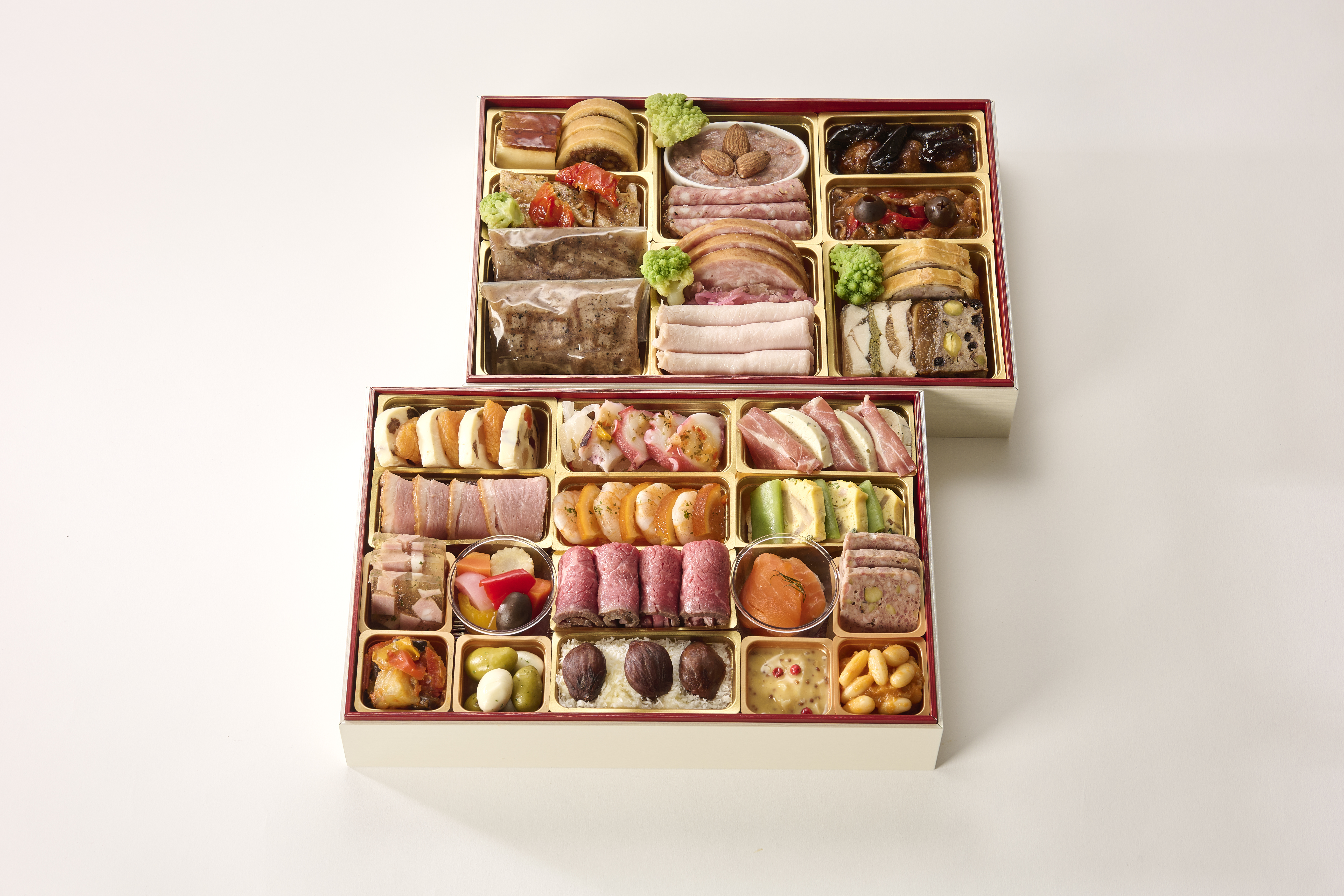 [おせち] 洋風オードブル２段重 【銀座ポルトファーロ】